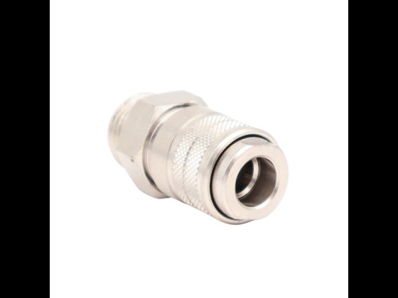 Galvanized compressed air coupling housing with male BSP thread and valve. Suitable for compressed air up to 35 bar and +100°C. Order here!