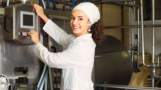 Optimal cleaning with durable chemical hoses