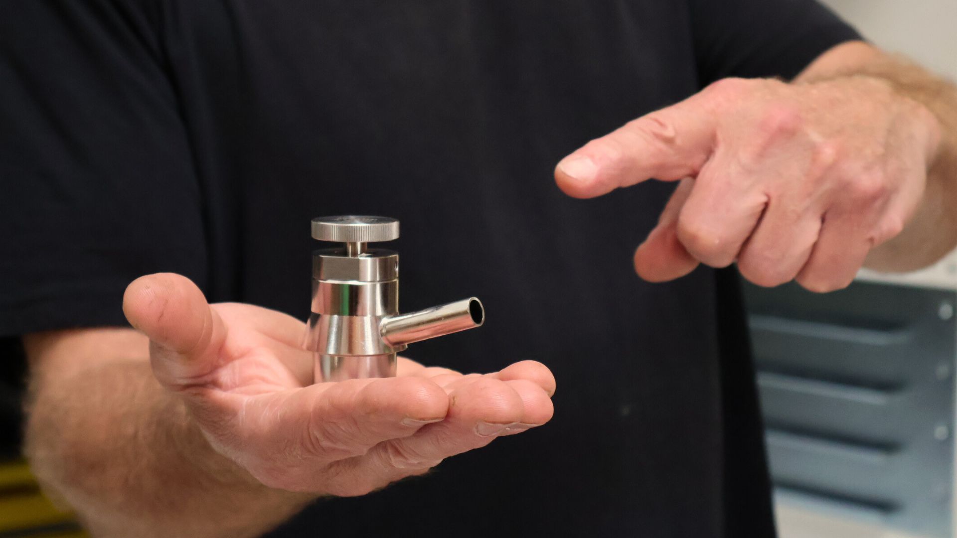 Miniguide: From sample to product quality with the sampling valve 