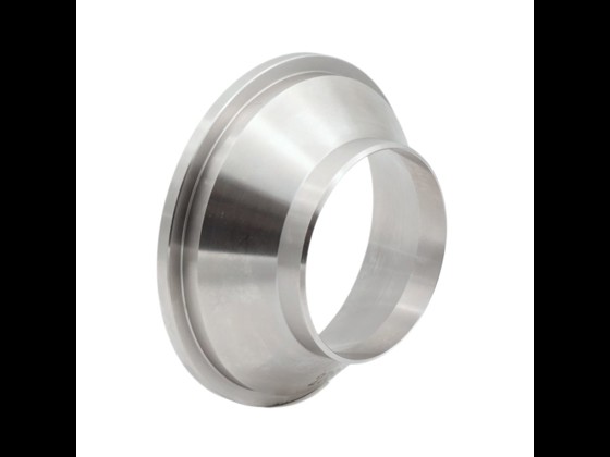 DS weld-on reduction liner with internal surface roughness R 0.8 µ and batch number. Designed with collar for welding onto dairy pipes. Order here!