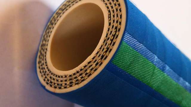 Cross section of Oily Food/HP hose
