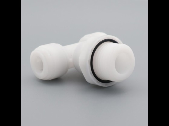 Push-in male swivel tee with BSPP thread, made of polyoxymethylene (POM). Complies with EC 1935/2004. Long service life and high sanitary level. Order here!