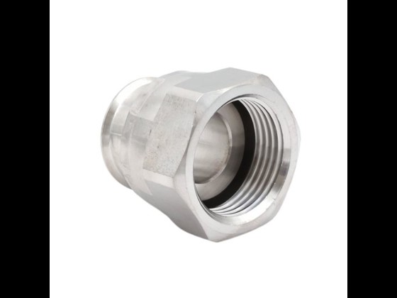 Alfotech's BSP nut with flat seat is of high quality and is used for welding bellows hoses. Made of stainless steel AISI 316. Order online via our webshop here.