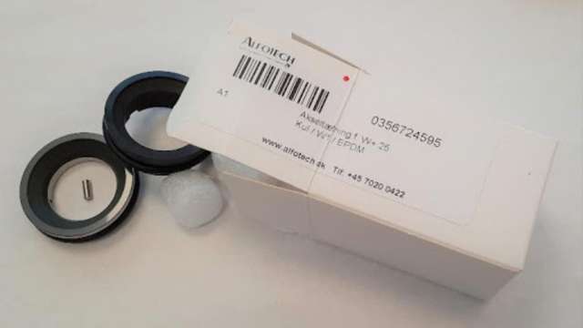 Box with mechanical seal