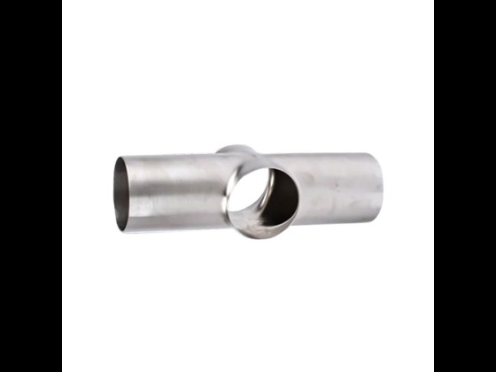 DS/SMS cross in stainless steel, short. Ideal for hygienic food processing. Ensures durability and safe liquid transfer. Order here!