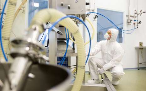 Safety first: Antistatic hoses for powder transportation