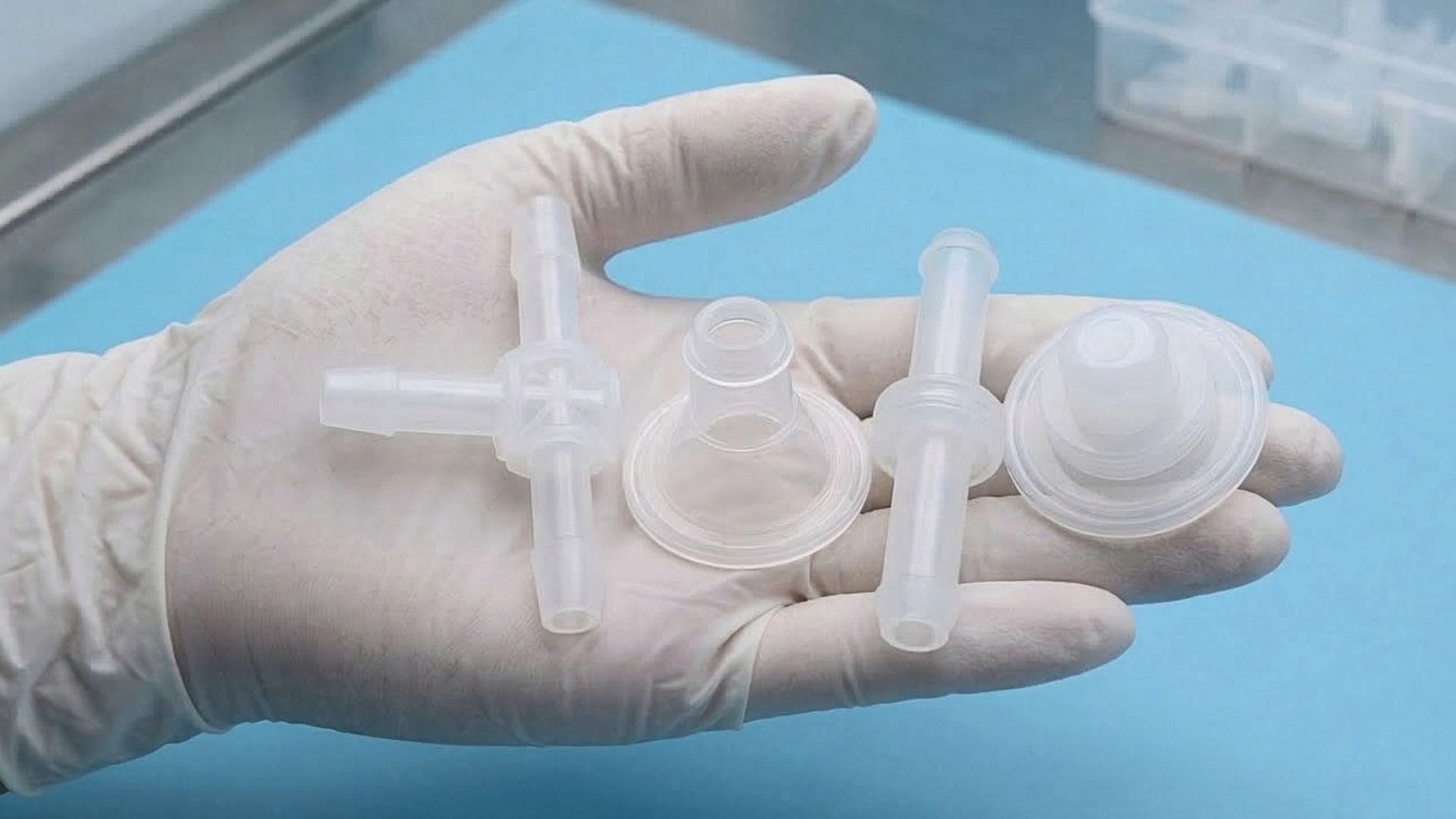 Single-use couplings: How to ensure unbroken sterile flows