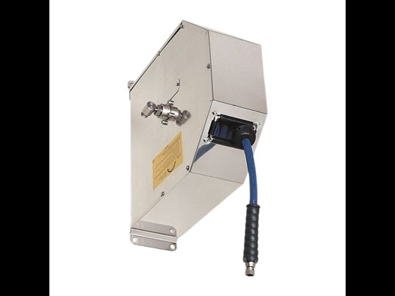Alfotech's stainless hose reel AFT 3020 AVC is of high quality and with spring reel for i.a. compressed air hoses. Fits 3/8 ”or 1/2” (max. 20m length).
