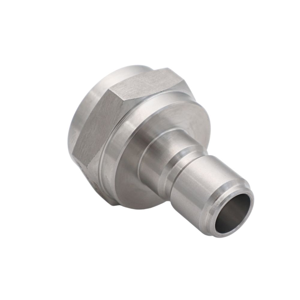 Our AFT low-pressure coupling housing in AISI 316 stainless steel is i.a. suitable for use on 20 bar cleaning system. Order couplings online at Alfotech today.