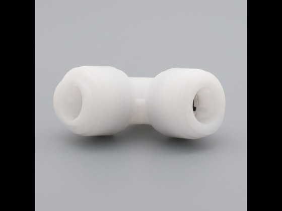 Push-in union elbow made of polyoxymethylene (POM), incl. EPDM gasket. Complies with EC 1935/2004. Long service life and high sanitary level. Order here!